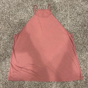 pink tank top